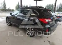 2017 Subaru Outback photo