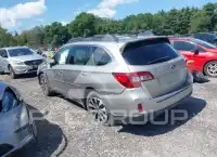 2017 Subaru Outback photo