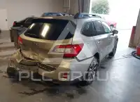 2017 Subaru Outback photo