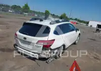 2017 Subaru Outback photo