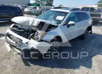 2017 Subaru Outback photo