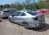 2017 Subaru Impreza photo