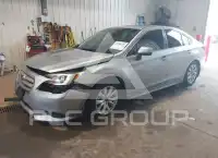 2017 Subaru Legacy фото
