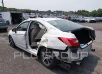 2017 Subaru Legacy photo