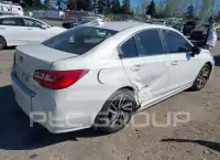 2017 Subaru Legacy фото
