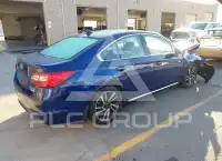 2017 Subaru Legacy фото