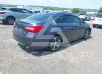 2017 Subaru Legacy фото