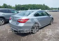 2017 Subaru Legacy фото