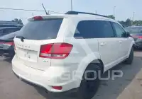 2017 Dodge JOURNEY photo