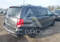 2017 Dodge Grand Caravan фото