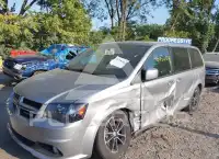 2017 Dodge Grand Caravan фото