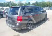 2017 Dodge Grand Caravan фото