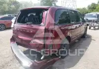 2017 Dodge Grand Caravan photo