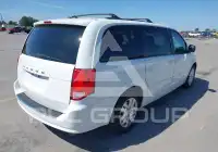 2017 Dodge Grand Caravan фото