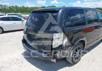2017 Dodge Grand Caravan фото