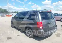 2017 Dodge Grand Caravan фото