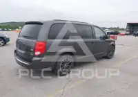 2017 Dodge Grand Caravan фото