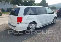 2017 Dodge Grand Caravan фото