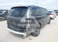 2017 Dodge Grand Caravan photo
