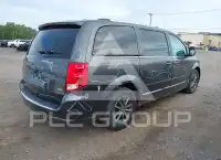 2017 Dodge Grand Caravan фото