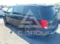 2017 Dodge Grand Caravan фото