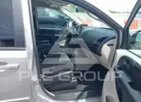 2017 Dodge Grand Caravan фото