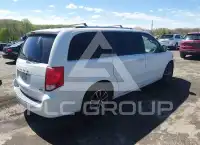 2017 Dodge Grand Caravan фото