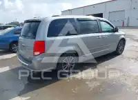 2017 Dodge Grand Caravan фото
