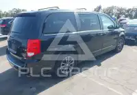 2017 Dodge Grand Caravan фото