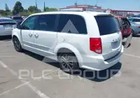 2017 Dodge Grand Caravan фото