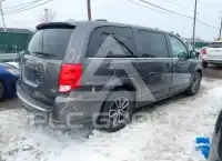 2017 Dodge Grand Caravan фото