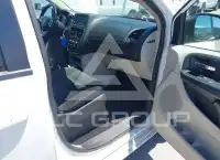 2017 Dodge Grand Caravan фото