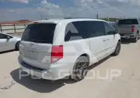 2017 Dodge Grand Caravan фото
