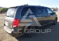 2017 Dodge Grand Caravan photo