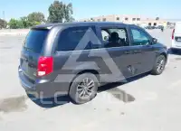 2017 Dodge Grand Caravan photo