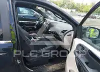 2017 Dodge Grand Caravan фото