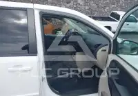 2017 Dodge Grand Caravan фото