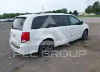2017 Dodge Grand Caravan photo