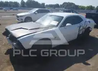 2017 Dodge CHALLENGER фото