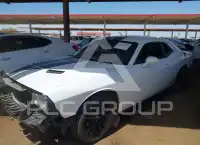 2017 Dodge CHALLENGER фото