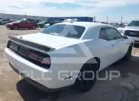 2017 Dodge CHALLENGER photo