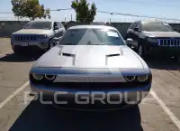 2017 Dodge CHALLENGER фото