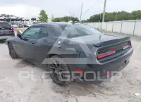 2017 Dodge CHALLENGER photo