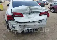 2017 Acura TLX photo