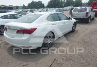 2017 Acura TLX photo
