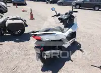 2017 Honda PCX фото