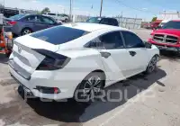 2017 Honda CIVIC фото