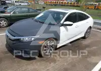 2017 Honda CIVIC фото