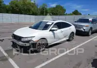2017 Honda CIVIC фото