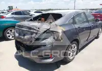 2017 Honda CIVIC photo